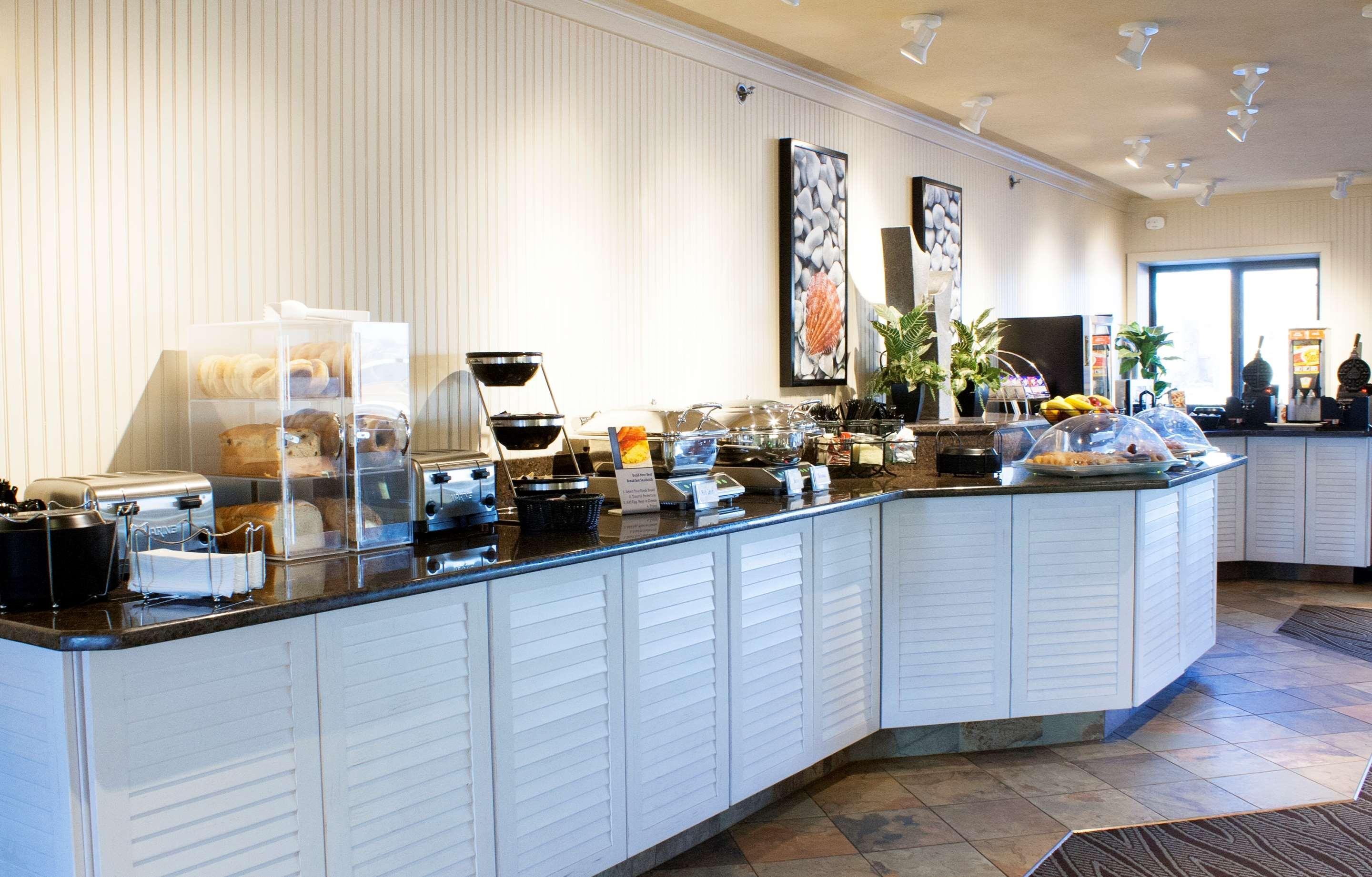 Best Western Plus Oswego Hotel And Conference Center Экстерьер фото